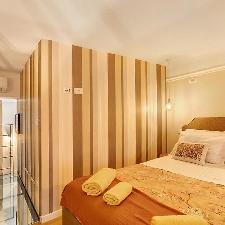 Dezza Loft Apartment Милано Екстериор снимка